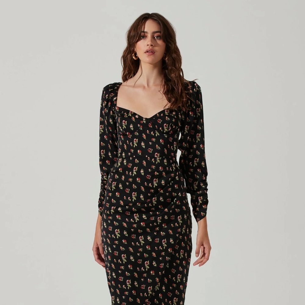 NWT Astr the Label milkmaid satin dress